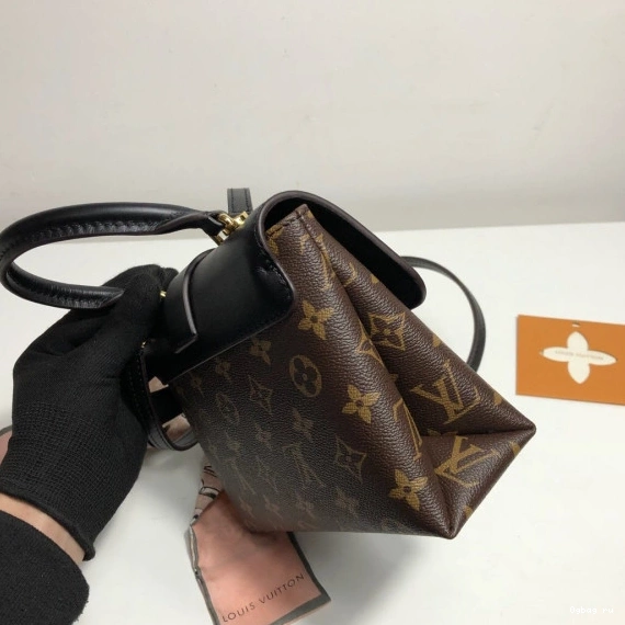 LOUIS BB LOCKY VUITTON 0723